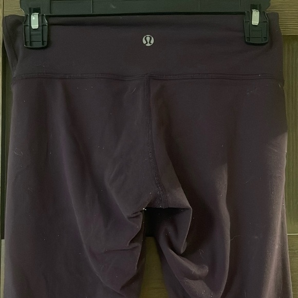 Lululemon Athletica Align Cropped 21” Purple High-Waisted Leggings size 4 - Picture 3 of 8